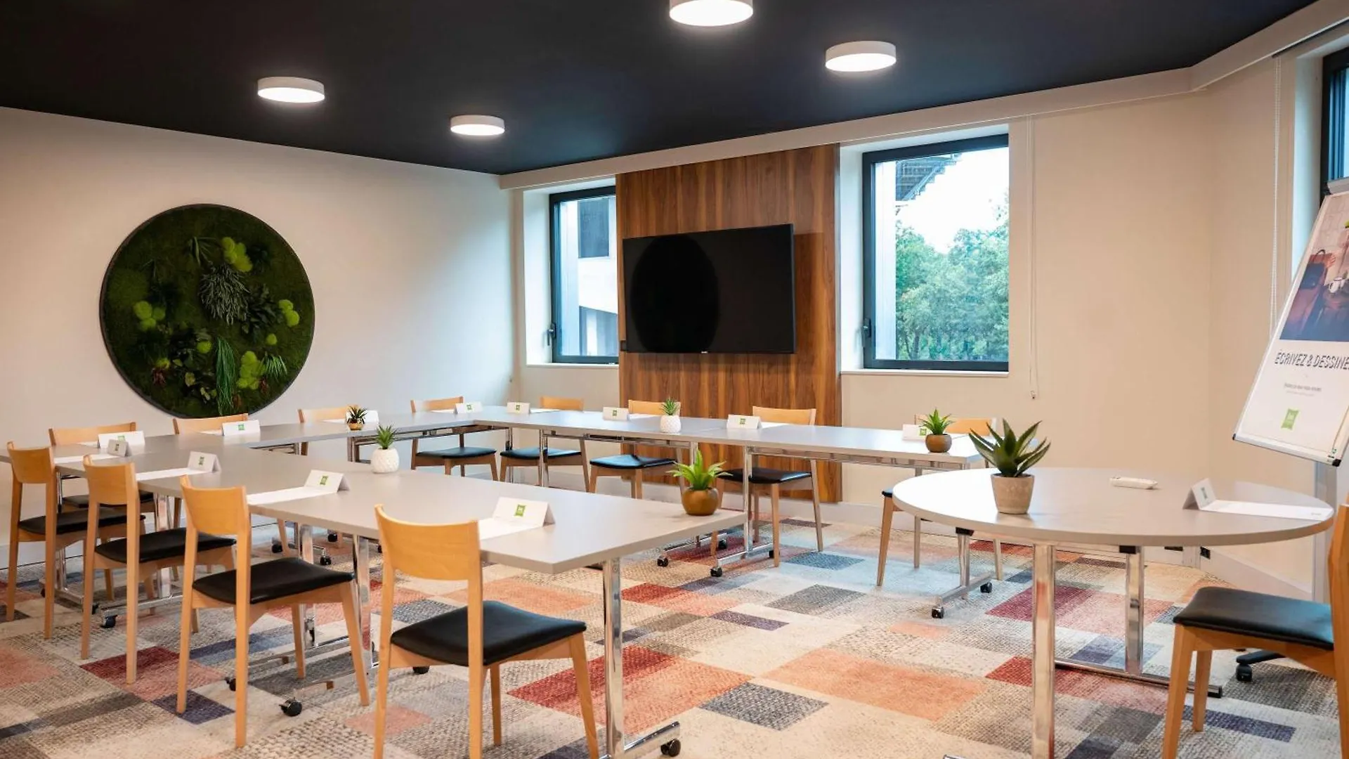 Ibis Styles Paris Meteor Avenue D'Italie Hotel 3*,