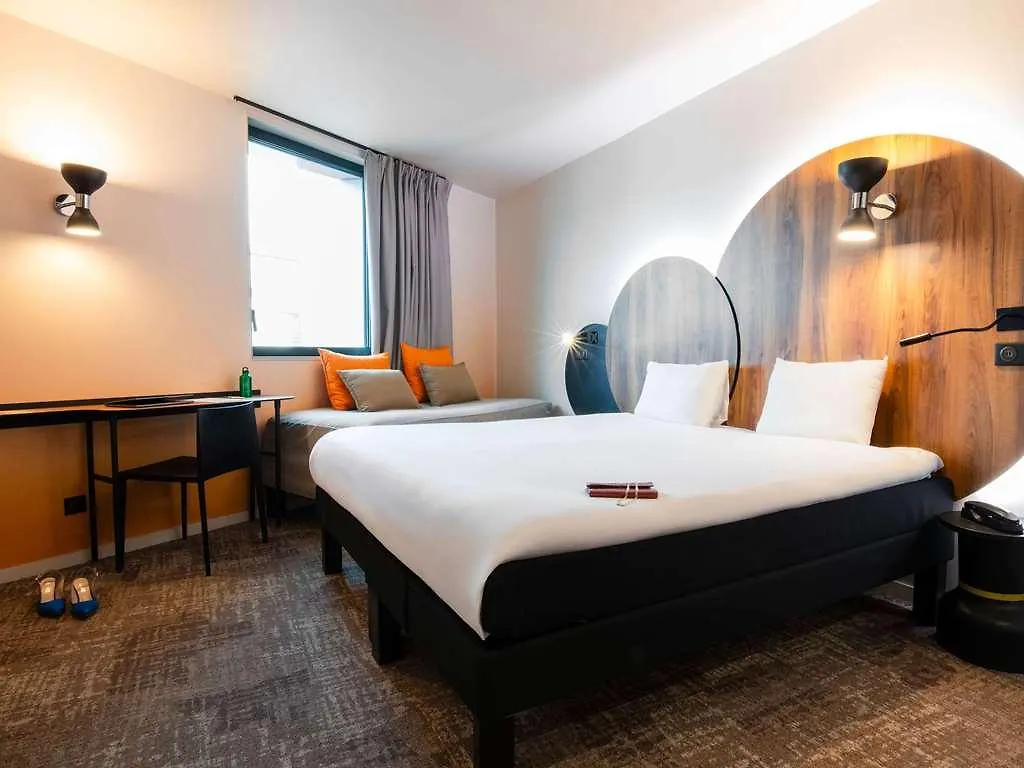 Ibis Styles Paris Meteor Avenue D'Italie Hotel France