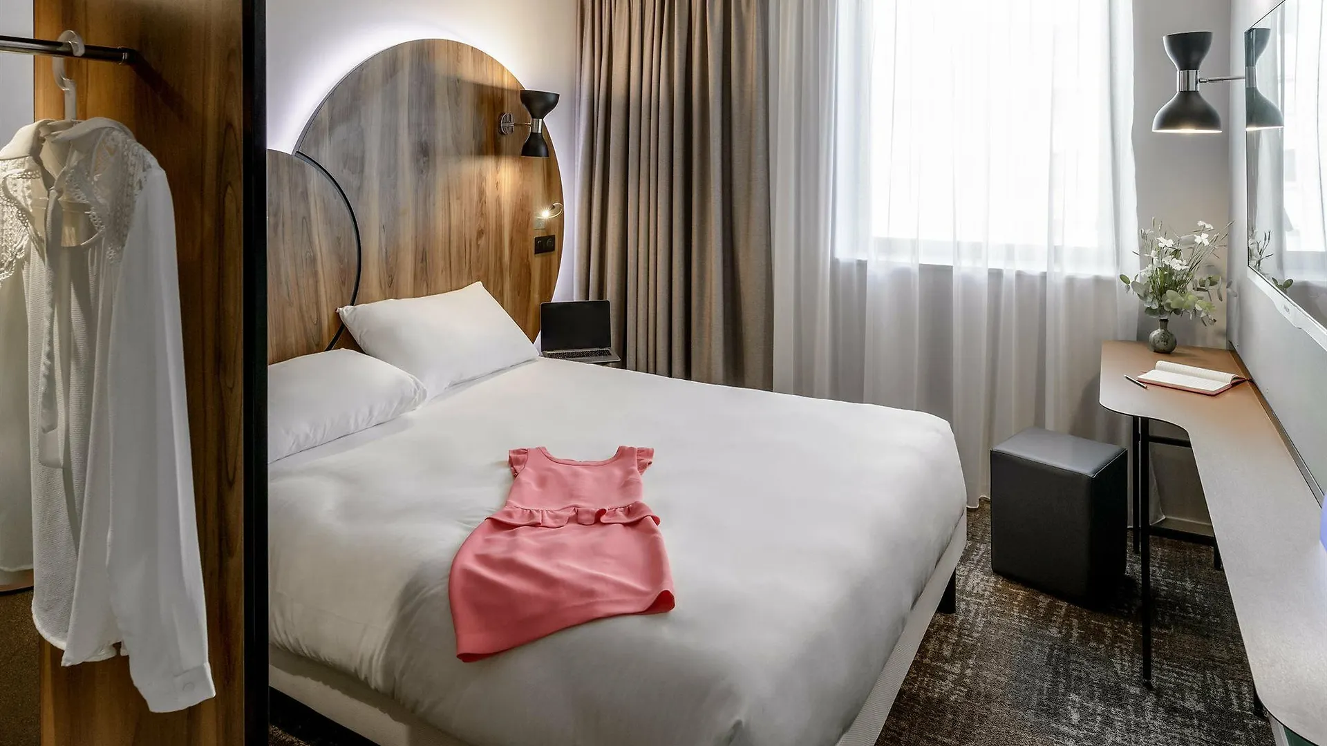 Ibis Styles Paris Meteor Avenue D'Italie Hotel