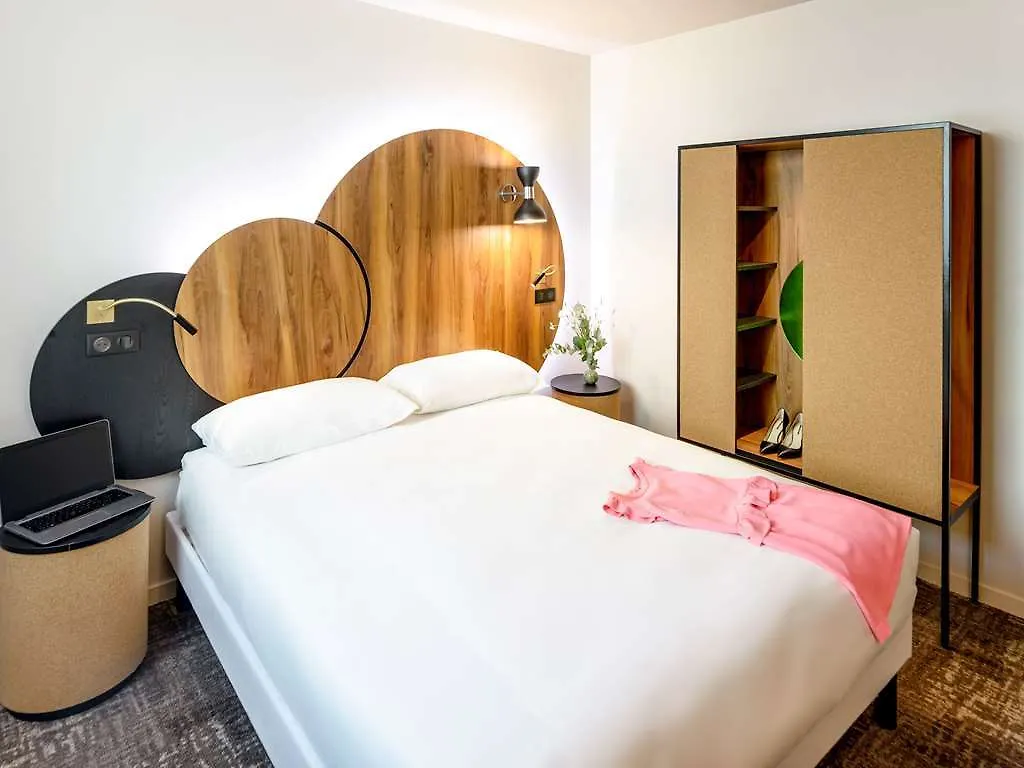 Ibis Styles Paris Meteor Avenue D'Italie Hotel
