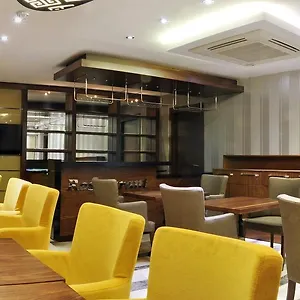 Avin Otel