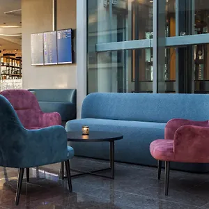 Clarion Airport 4* ברגן