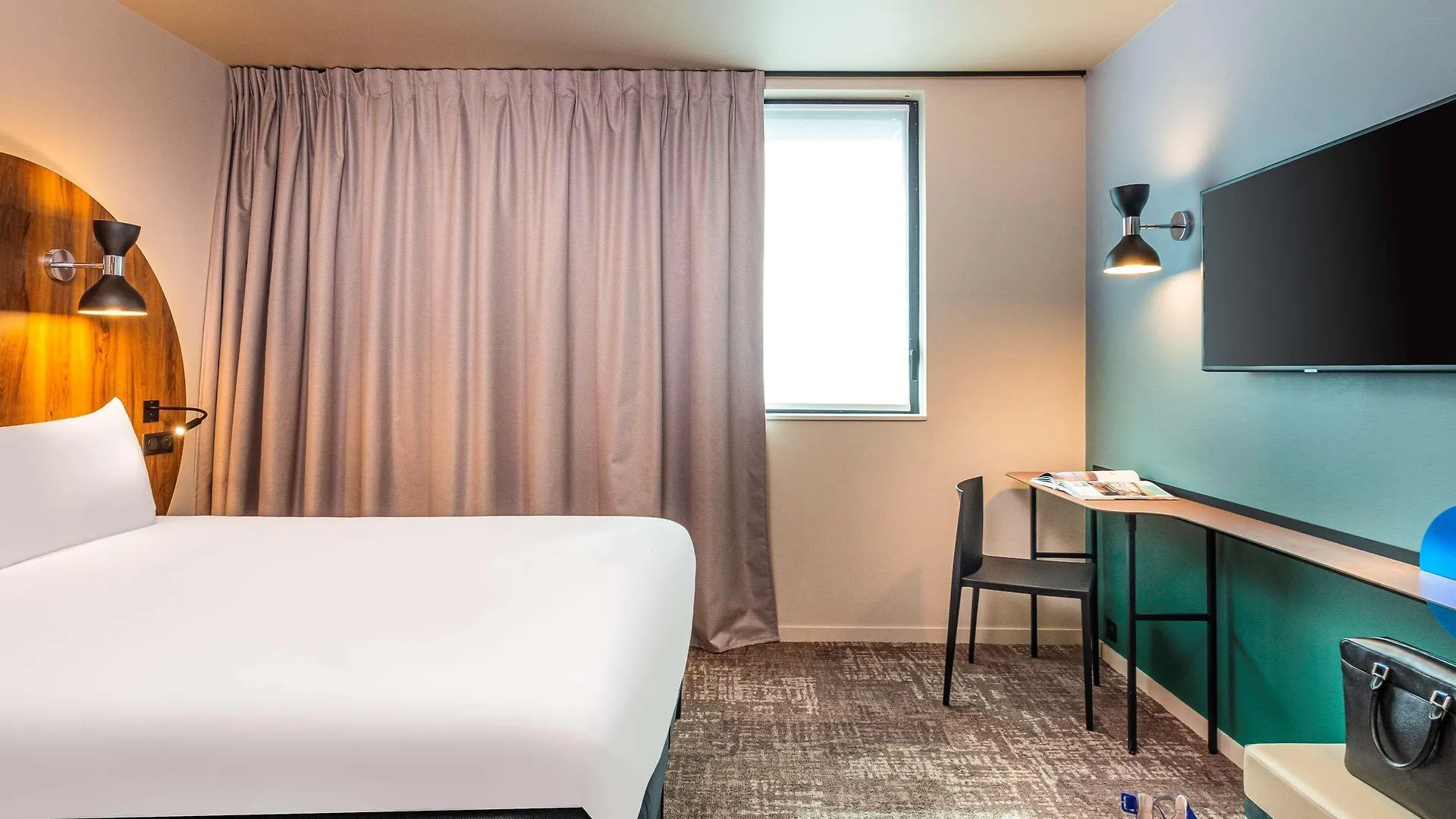 Hotel ibis Styles Paris Meteor Avenue d'Italie