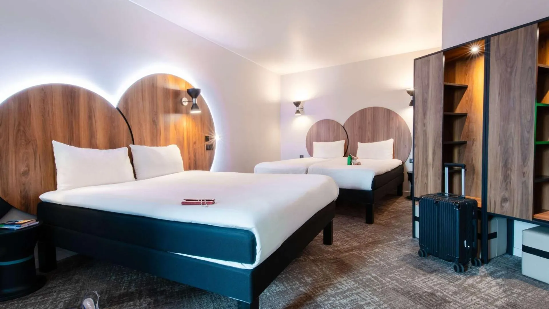 Hotel ibis Styles Paris Meteor Avenue d'Italie